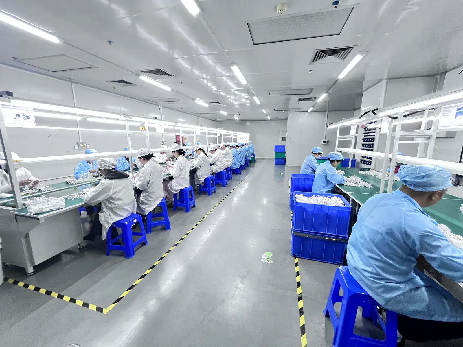 Teeth whitening product production line in EKONGSMILE factory